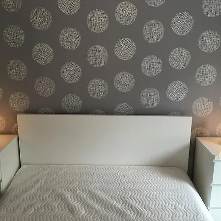 Lägenhet Happy Mammy Bababarat Apartmanhaz 1 - Huvoes Utca Orosháza