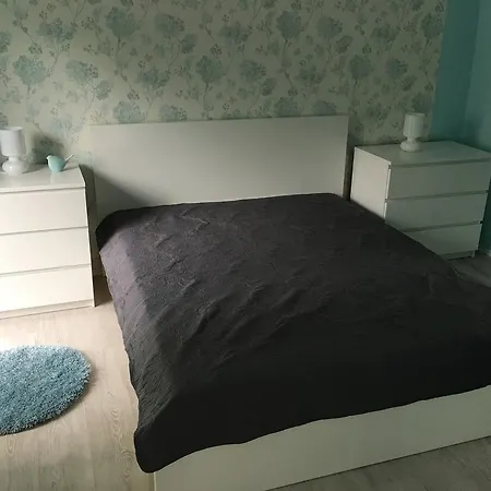 Happy Mammy Bababarat Apartmanhaz 1 - Huvoes Utca
