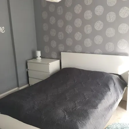 Happy Mammy Bababarat Apartmanhaz 1 - Huvoes Utca *